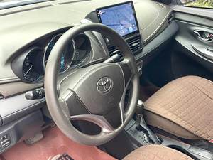 Toyota Yaris L 1.5E Glamour Edition 2016 Automático. Auto <span class=keywords><strong>Usado</strong></span>, en Stock, Listo para Entrega Inmediata. - Product Image 5