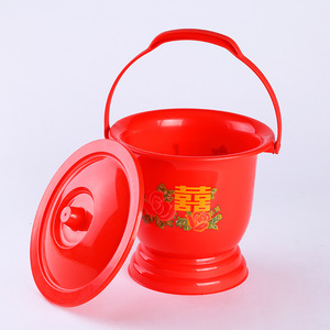 San Hao Jia Ju Spittoon de plástico rojo con tapa y asa para ancianos, niños, mujeres embarazadas - Product Image 5