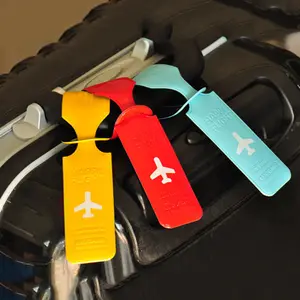 定制软橡胶Pvc3D2D行李牌激光刻字简易Logopvc行李牌