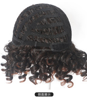 Perruque Courte Bouclée Afro Frisée de 14 Pouces (35 cm), 260g, avec Frange, Grande et Volumineuse, Douce et Synthétique, Résistante à la Chaleur