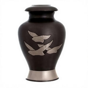 Urnas funerarias de cremación de latón negro con pájaro plateado grabado para adultos para cenizas humanas Bolsa de terciopelo gratis - Product Image 1