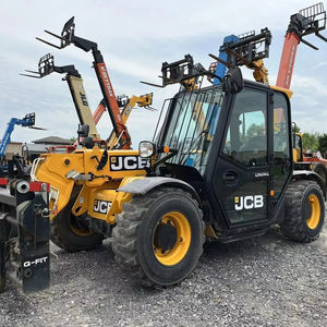 Chariot télescopique diesel d'occasion JCB avec pneus tout-terrain 4x4, mât monostade, hauteur de fourche de 3 m, abaissé - Product Image 1