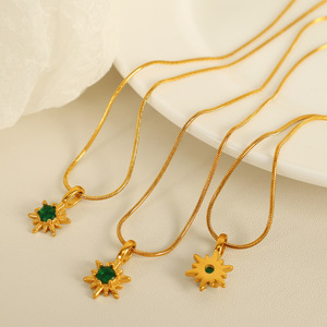 สร้อยคอจี้รูปพระอาทิตย์ สแตนเลสสตีล ชุบทอง 18k รูปดาว ประดับแบบกรงเล็บ เครื่องประดับสำหรับงานปาร์ตี้ - Product Image 2