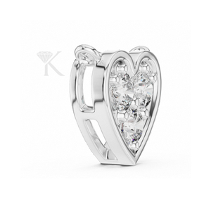 จี้เพชรทรงหัวใจสามเม็ด ดีไซน์ทันสมัย สง่างาม สร้อยคอเครื่องประดับชั้นดี เพชรธรรมชาติและเพชรเพาะเลี้ยงสามเม็ด ดีไซน์หัวใจเรียบหรู ทันสมัย - Product Image 4