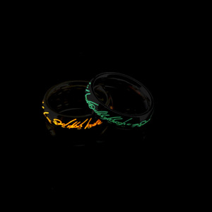 Gioielli in Acciaio al Titanio Luminosi Stile <span class=keywords><strong>Il</strong></span> <span class=keywords><strong>Signore</strong></span> <span class=keywords><strong>degli</strong></span> <span class=keywords><strong>Anelli</strong></span>, Unisex, Individualistici, di Tendenza, Stile Europeo e Americano - Product Image 3