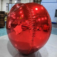 Boule Sphère en Forme de Coeur avec Miroir Rouge Réfléchissant Suspendu pour la Saint Valentin Ballon Gonflable en Forme de Coeur