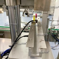 Capsuleuse de suivi à 2 têtes haute vitesse |   Solution de capsulage de précision