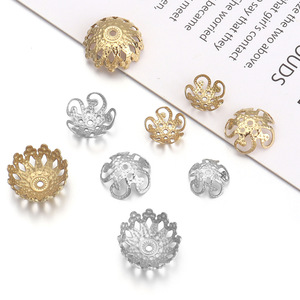 Capuchons de perles en acier inoxydable en forme de pieuvre 8mm 10mm 12mm, accessoires de fabrication de bijoux DIY pour colliers et bracelets - Product Image 1