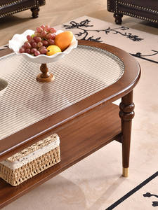 Mesa de Centro Ovalada Estilo Americano Vintage - Acabado en Nogal con Tapa de Vidrio Acanalado, Patas con Remaches Dorados, Estructura de Madera Sólida para Sala de Estar - Product Image 4