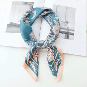 تصنيع المصنع الأكثر مبيعًا أحدث طراز أوشحة حريرية ناعمة أزياء النساء حجاب مطبوع حجاب حريري - Product Image 1