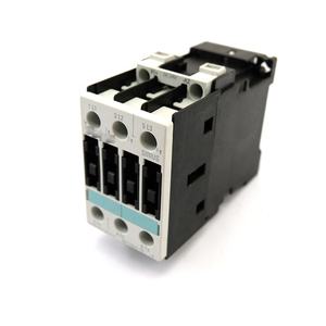 Siemens คอนแทคเตอร์ไฟฟ้า3RT1024-1BB40 12A 400V ที่ใช้ในการควบคุม3RT1024-1BB40มอเตอร์อุตสาหกรรมและการสลับพลังงาน - Product Image 3