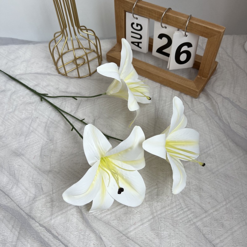 Fiore di giglio a 3 teste - bianco