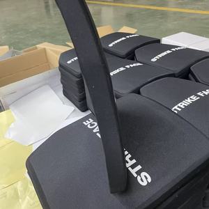 Set di Equipaggiamento Protettivo da Fabbrica: 3-4 Piastre Antiproiettile in PE Ceramico Allumina 3A, 10x12, Livello III&IV, con Superficie Anti-Impatto - Product Image 2