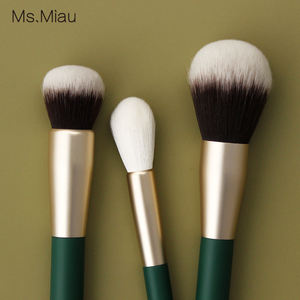 แปรงแต่งหน้าขนแกะใยไฟเบอร์ด้ามไม้เรียว<span class=keywords><strong>สี</strong></span><span class=keywords><strong>เขียว</strong></span>ของคนเยอรมันชุดเครื่องมือความงาม8ชิ้น - Product Image 3