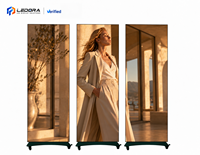 Écran d'affichage publicitaire LED portable 3840Hz pour la promotion des hôtels de luxe, les événements promotionnels et les publicités d'expositions