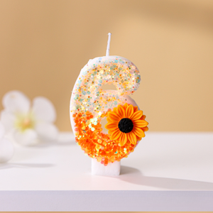 Velas de Cumpleaños con Forma de Crisantemo Naranja Creativas para Fiestas con Temática Otoñal, Velas Decorativas para Pasteles Insertables sin Humo - Product Image 1
