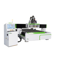 Machine de gravure sur bois CNC 3D à 4 axes avec moteur servo à broche unique et système de contrôle Mach3 pour meubles