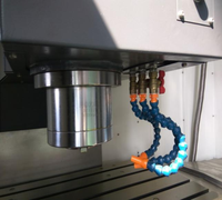 Centre d'usinage vertical de bureau à grande vitesse VMC mini fraiseuse CNC pour la découpe des métaux