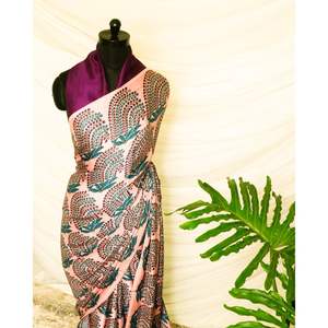 Sari de luxe de qualité supérieure pour femmes, en soie modal douce et confortable avec du coton, pour les fêtes, les anniversaires, pour l'exportation - Product Image 3