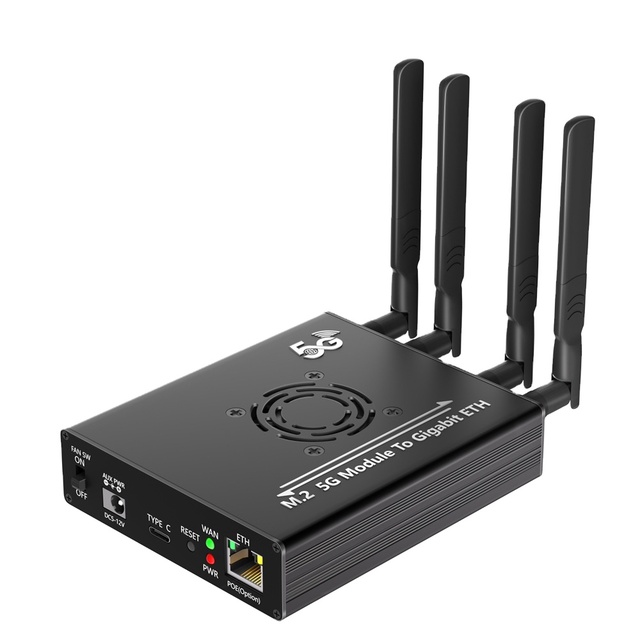 M.2 5G to 2.5G 4-Antenna Module with Enclosure and PoE Power Unit C152