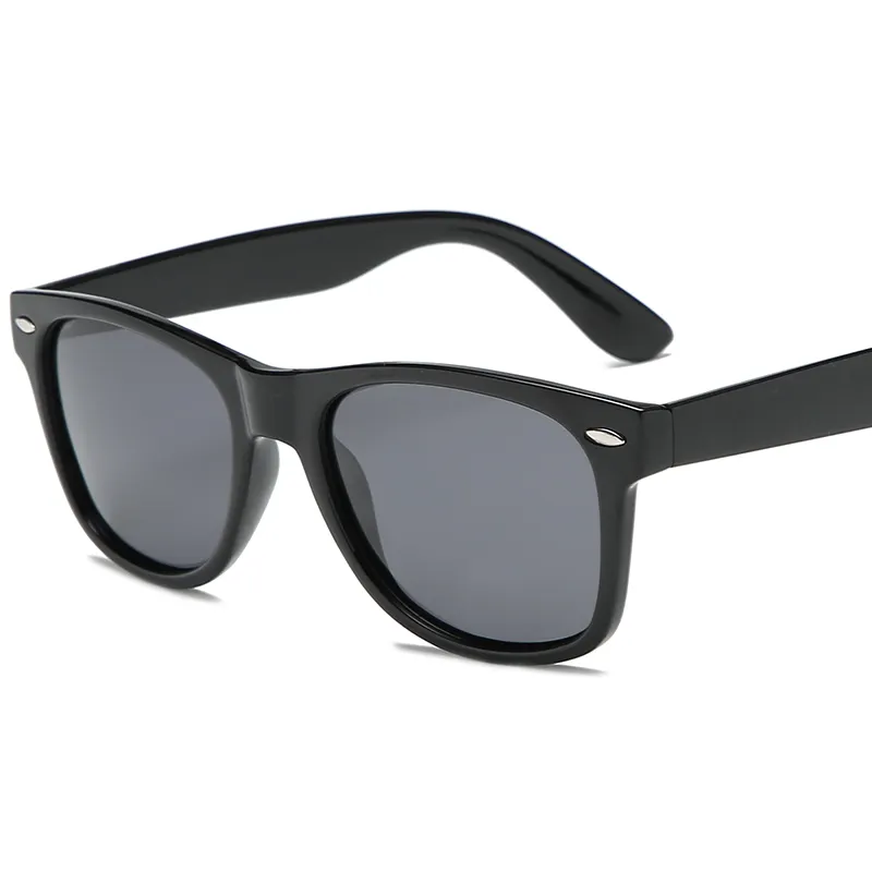 نظارات شمسية مستقطبة أنيقة بتصميم عتيق رخيصة للرجال والنساء للحماية من أشعة الشمس فوق البنفسجية