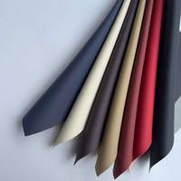 Tessuto in Pelle PVC Goffrata STOCKLOT, Colori Misti, per Rivestimenti Sedili Auto e Tappezzeria Divani, Resistente all'Abrasione, Impermeabile, Cina