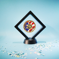 Pièce souvenir 3D gravée en or, pièce de défi personnalisée avec affichage flottant