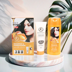 Champú y Acondicionador Capilar 2 en 1 a Base de Hierbas Orgánicas con Miel, Nutritivo y Suavizante, para Uso Doméstico, Precio de Fábrica - Product Image 3