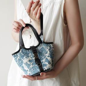 Nouveau mini sac à main en denim petit fourre-tout rétro pour femmes sac de luxe pour téléphone - Product Image 1