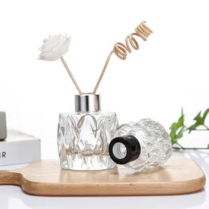 Botol Parfum Kaca Ornamen Dekorasi Rotan 50Ml 100Ml Grid Rhomboid untuk Hotel Dalam Ruangan Botol Aroma Aromaterapi