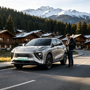 Venta al por mayor de coches eléctricos puros económicos 2026 Dongfeng Forthing X5 EV <span class=keywords><strong>SUV</strong></span> con batería de 64.4kWh y carga rápida DC - Product Image 1