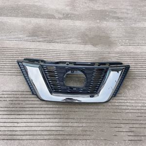 Kits de carrosserie Pièces détachées automobiles Grille avant pour <span class=keywords><strong>Nissan</strong></span> X-trail Rogue T32 2017 2018 2019 2020 2021 <span class=keywords><strong>2022</strong></span> 2023 - Product Image 4