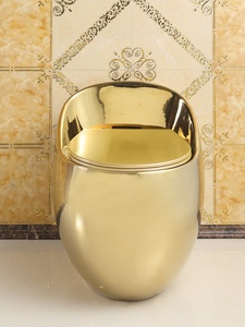 Siphon de <span class=keywords><strong>toilette</strong></span> en PVC de style européen en forme <span class=keywords><strong>d</strong></span>'œuf doré, à chasse <span class=keywords><strong>d</strong></span>'<span class=keywords><strong>eau</strong></span> colorée, design compact pour petits espaces, économiseur <span class=keywords><strong>d</strong></span>'<span class=keywords><strong>eau</strong></span> - Product Image 2