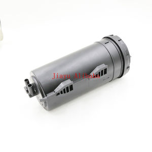 Cartouche d'<span class=keywords><strong>essence</strong></span> en carbone pour Mercedes Benz X218 C218 C216 W204 S204 C204 W212 A207 C207 X204 W221 A2214700259 2214700259 - Product Image 5