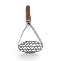 Aardappelstamper van roestvrij staal, aardappelstamper met houten handvat, handmatig keukenhulpmiddel voor aardappelpuree, voor avocado, aardappelen, groenten