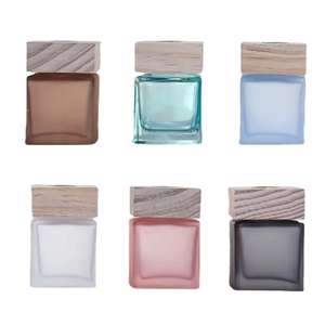<span class=keywords><strong>KYLIA</strong></span> Diffuseur d'aromathérapie en verre carré de couleur givrée Diffuseur de parfum d'huile essentielle Bouteille en verre pour chambre - Product Image 2