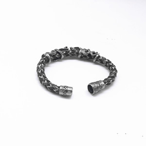 Pulsera de Serpiente Unisex de Acero de Titanio y Alambre Trenzado con Cierre Magnético, Diseño de Zodíaco Animal, Joyería de Regalo - Product Image 3