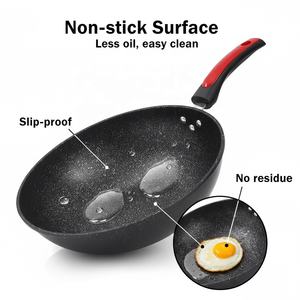 <span class=keywords><strong>Wok</strong></span> Antiadhésif Professionnel Commercial Noir en Fonte 34 cm pour Friture et Ménage - Product Image 4