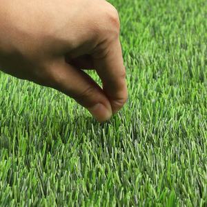 <span class=keywords><strong>Pas</strong></span> <span class=keywords><strong>cher</strong></span> prix 25mm & 40mm forme animale artificielle extérieur tapis vert étanche synthétique jardin tapis d'herbe pour terrain de sport - Product Image 3