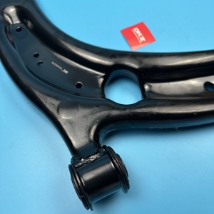 Pièces automobiles DKZ, bras de suspension avant inférieur droit neuf pour Volkswagen EuroVan <span class=keywords><strong>Caravelle</strong></span> 2000-2003, OE 1J0 407151 - Product Image 4
