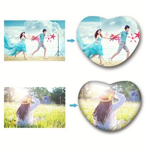 Coussin en forme de cœur pour couple personnalisé avec photo, cadeau personnalisé pour la Saint-Valentin, coussin pour anniversaire de mariage - Product Image 2
