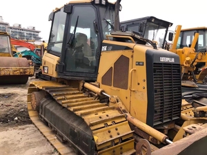 Bulldozer CAT D5K Original en Buen Estado, Usado, en Venta, con Capacidad de Empuje de 5.4m - Product Image 2