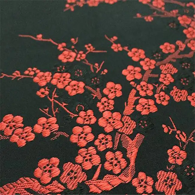 Klasik tarzı büyük malzeme sıcak satış desen erik çiçeği brokar jakarlı Polyester kumaş Qipao