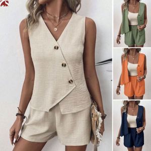 I-0609 Conjunto de Chaleco Formal Sólido con Botones y Cuello en V Asimétrico y Pantalones Cortos de Punto por Encima de la Rodilla - Product Image 1