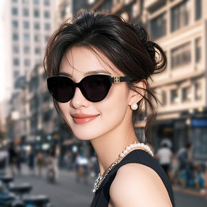 Lunettes de soleil Balmain Cat Eye, monture noire en PC, UV400, polarisées, unisexes, protection solaire, type 3 verres - Product Image 2