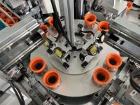 Système d'alimentation automatique pour machine d'assemblage de raccords de tuyauterie |   Ensemble de couplage contrôlé par PLC, haute efficacité, garantie 1 an