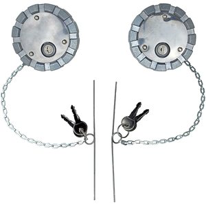 ฝาปิดถังน้ำมันแบบล็อคสำหรับรถบรรทุกเคนเวิร์ธขนาดกลาง ทำจากอะลูมิเนียม ขนาด 8x5x5 นิ้ว พร้อมโซ่และกุญแจ - Product Image 1