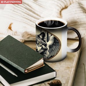 Taza Mágica de Cerámica Negra Esmerilada de 11 oz que Cambia de Color con Diseño de Lobo - Product Image 3
