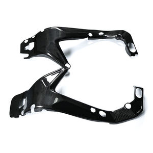 Cubierta de cuadro de fibra de carbono seca 3K para carenado lateral de motocicleta Yamaha MT09 2024-2026 - Product Image 4