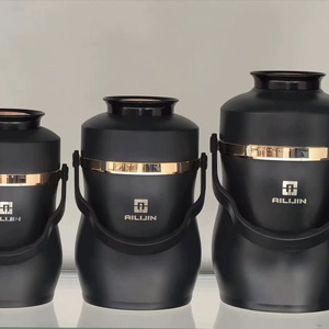 Nouvelle Boîte Repas Isotherme 2000ml Design Moderne Noir et Or – Contenant Alimentaire <span class=keywords><strong>Sous</strong></span> <span class=keywords><strong>Vide</strong></span> de Haute Qualité – Ensemble Cadeau Pot Chauffant - Product Image 1